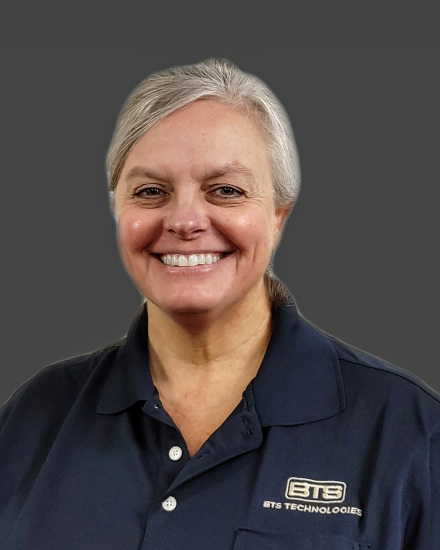 Kim R., Service Technician